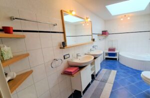 Badezimmer Haus Lavendel Ferienwohnungen am Kaiserstuhl